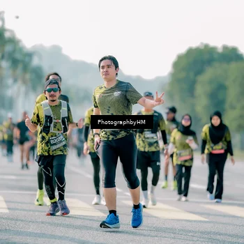 Runner Photo 6516244