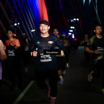 Runner Photo 6516254