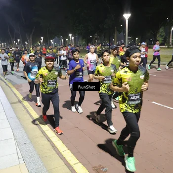 Runner Photo 6516287