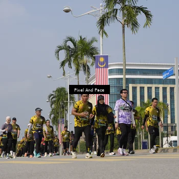 Runner Photo 6516292