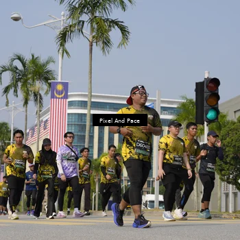 Runner Photo 6516300