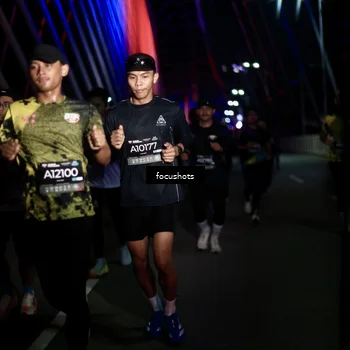 Runner Photo 6516303