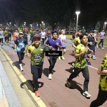 Runner Photo 6516312