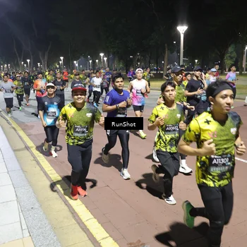 Runner Photo 6516316