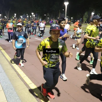 Runner Photo 6516329