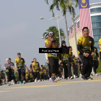Runner Photo 6516339