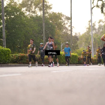 Runner Photo 6516348