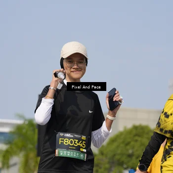 Runner Photo 6516350