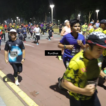 Runner Photo 6516352