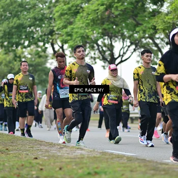 Runner Photo 6516361