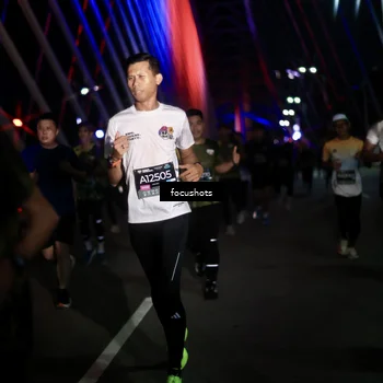 Runner Photo 6516373