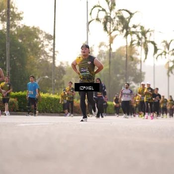 Runner Photo 6516385