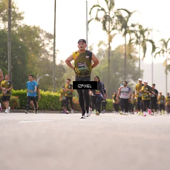 Runner Photo 6516387