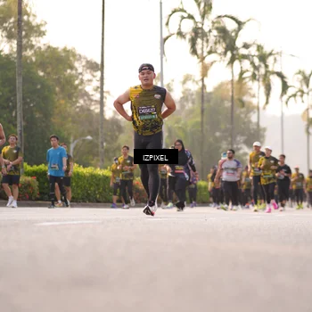 Runner Photo 6516389
