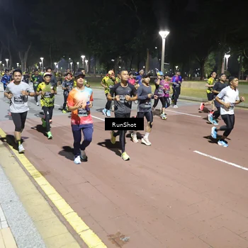Runner Photo 6516420