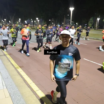 Runner Photo 6516421
