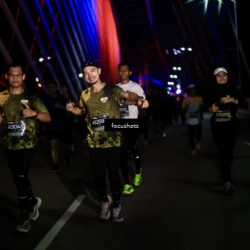 Runner Photo 6516431