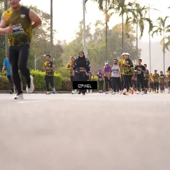 Runner Photo 6516435