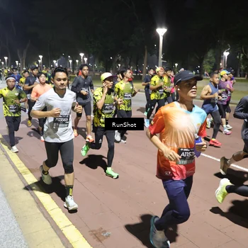 Runner Photo 6516439