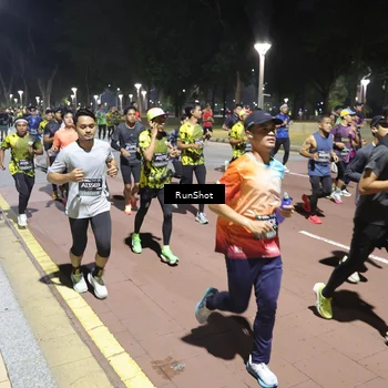 Runner Photo 6516445
