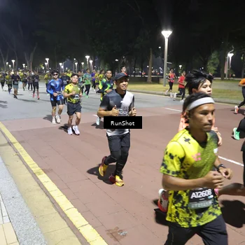 Runner Photo 6516458
