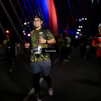 Runner Photo 6516459