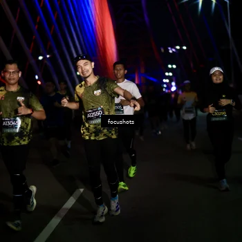 Runner Photo 6516460