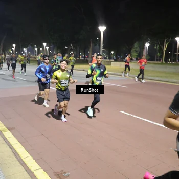 Runner Photo 6516500