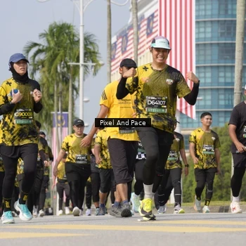 Runner Photo 6516502