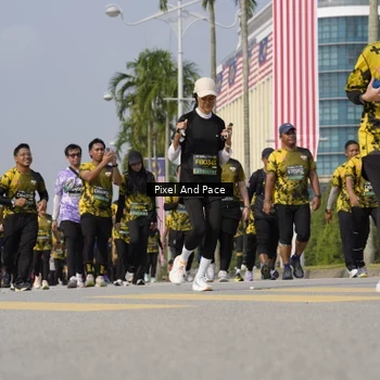 Runner Photo 6516504