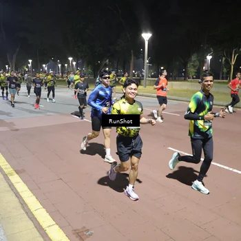 Runner Photo 6516546