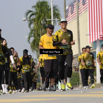 Runner Photo 6516547