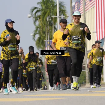 Runner Photo 6516576