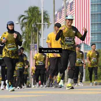 Runner Photo 6516580