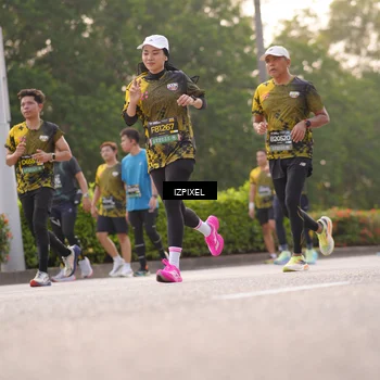 Runner Photo 6516599