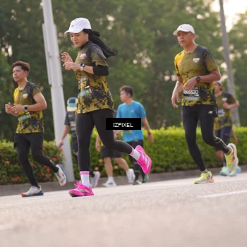 Runner Photo 6516607