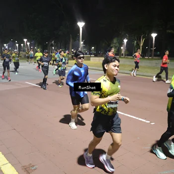 Runner Photo 6516615