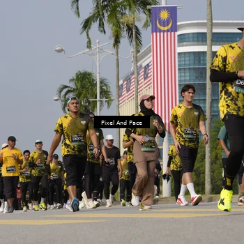 Runner Photo 6516633