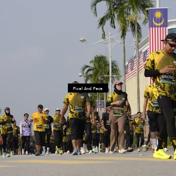 Runner Photo 6516649
