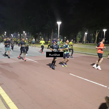 Runner Photo 6516659