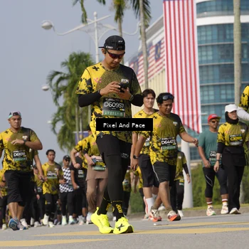 Runner Photo 6516668