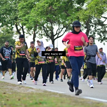 Runner Photo 6516671