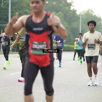 Runner Photo 6516690