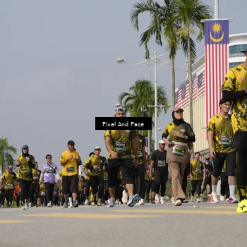 Runner Photo 6516693