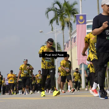 Runner Photo 6516698