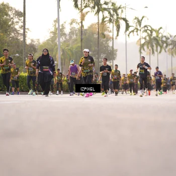 Runner Photo 6516701