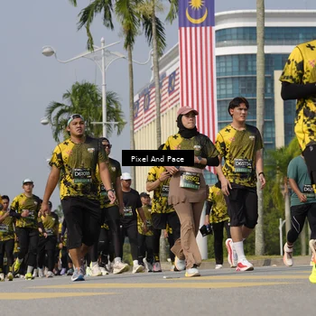 Runner Photo 6516704