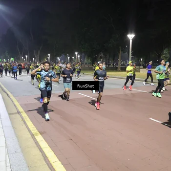 Runner Photo 6516731