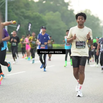 Runner Photo 6516750