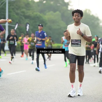 Runner Photo 6516752